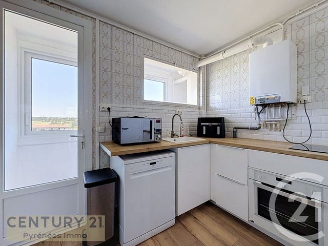 Appartement T3 &agrave; louer - 3 pi&egrave;ces - 77,19 m2 - St Gaudens - 31 - MIDI-PYRENEES
