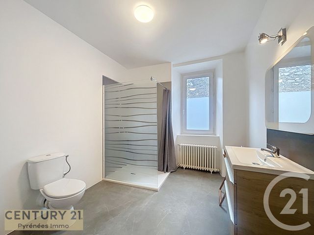 Maison &agrave; louer - 4 pi&egrave;ces - 135 m2 - St Beat Lez - 31 - MIDI-PYRENEES