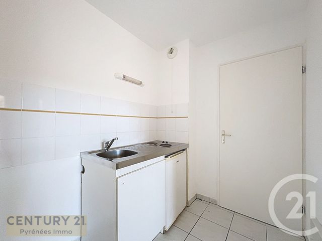 Appartement T2 &agrave; louer - 2 pi&egrave;ces - 35,64 m2 - St Gaudens - 31 - MIDI-PYRENEES