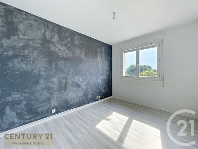 Appartement &agrave; louer - 4 pi&egrave;ces - 90,47 m2 - St Gaudens - 31 - MIDI-PYRENEES