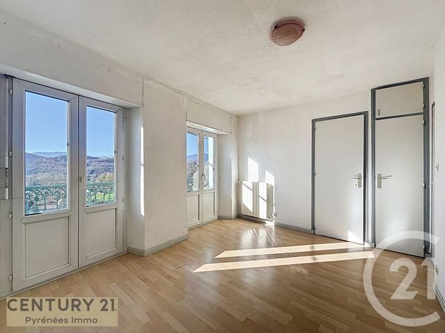 Appartement &agrave; louer - 3 pi&egrave;ces - 72,47 m2 - Montrejeau - 31 - MIDI-PYRENEES