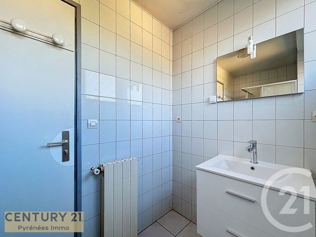 Appartement &agrave; louer - 3 pi&egrave;ces - 72,47 m2 - Montrejeau - 31 - MIDI-PYRENEES