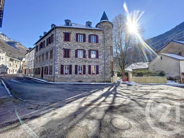 Immeuble à vendre AULUS LES BAINS