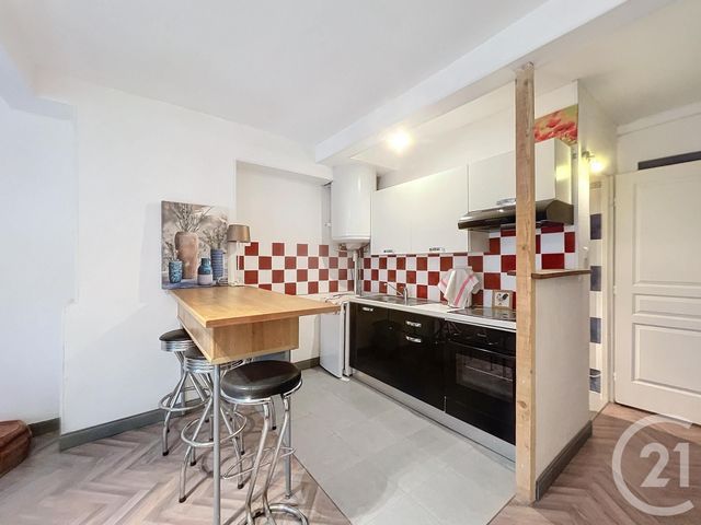 Afficher la photo en grand Maison à vendre - 1 pièce - 266,60 m2 - St Girons - 09 - MIDI-PYRENEES