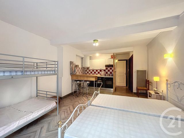 Afficher la photo en grand Maison à vendre - 1 pièce - 266,60 m2 - St Girons - 09 - MIDI-PYRENEES