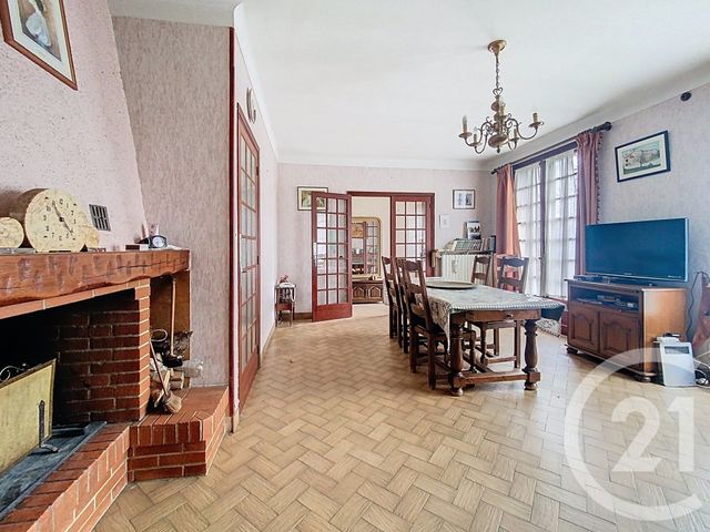 Afficher la photo en grand Maison à vendre - 7 pièces - 172 m2 - Montjoie En Couserans - 09 - MIDI-PYRENEES