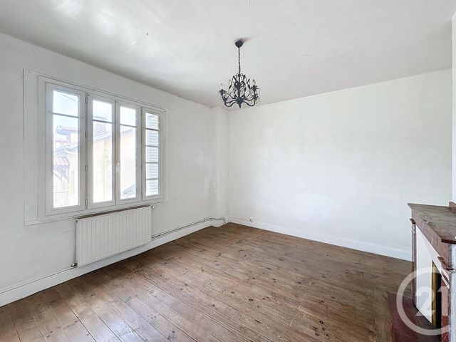 Afficher la photo en grand Maison à vendre - 7 pièces - 120 m2 - Castelnau Durban - 09 - MIDI-PYRENEES
