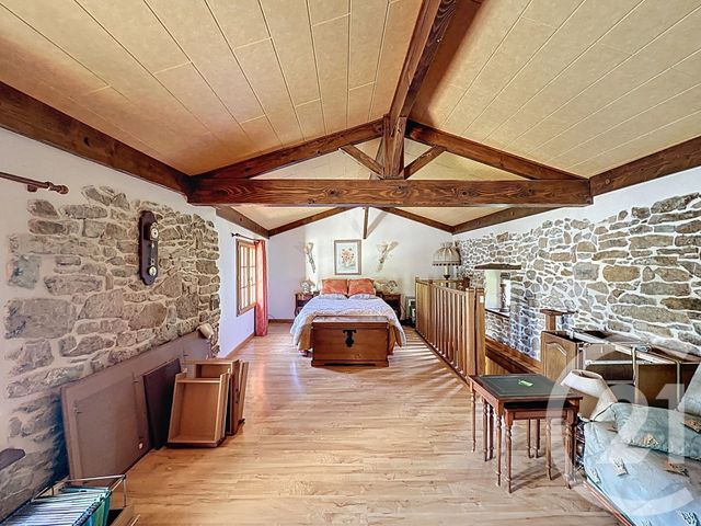 Afficher la photo en grand Maison à vendre - 7 pièces - 173,20 m2 - Castelnau Durban - 09 - MIDI-PYRENEES