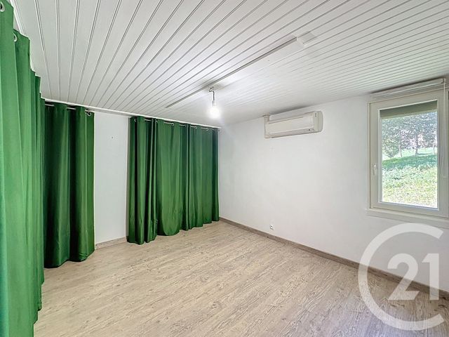 Afficher la photo en grand Maison à vendre - 7 pièces - 173,20 m2 - Castelnau Durban - 09 - MIDI-PYRENEES