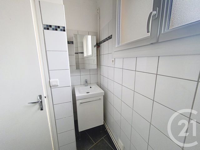 Afficher la photo en grand Appartement T3 à louer - 3 pièces - 57,58 m2 - St Lizier - 09 - MIDI-PYRENEES