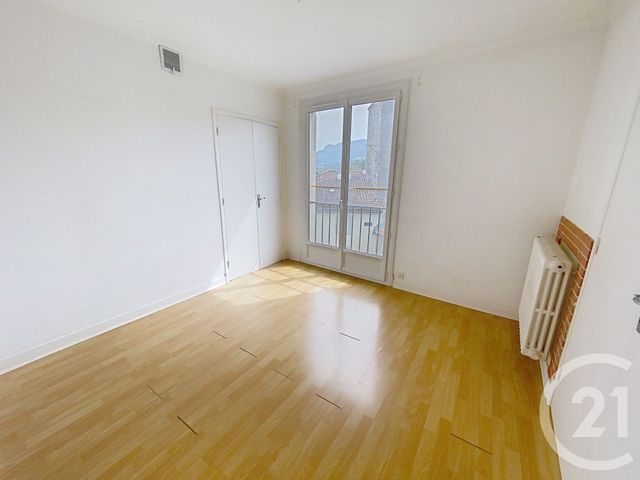 Afficher la photo en grand Appartement T3 à louer - 3 pièces - 57,58 m2 - St Lizier - 09 - MIDI-PYRENEES
