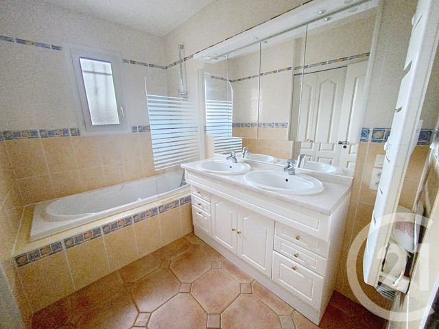 Maison à louer - 4 pièces - 121,07 m2 - Lorp Sentaraille - 09 - MIDI-PYRENEES