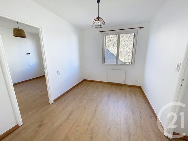 Afficher la photo en grand Appartement T3 à louer - 3 pièces - 55,05 m2 - St Girons - 09 - MIDI-PYRENEES
