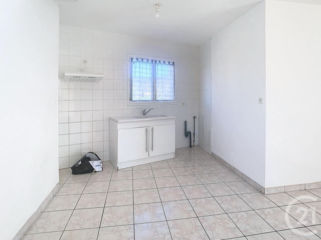 Maison à louer - 3 pièces - 72,93 m2 - Lorp Sentaraille - 09 - MIDI-PYRENEES