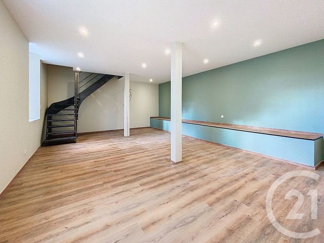 Maison à louer LORP SENTARAILLE