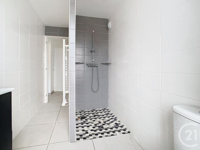 Appartement T3 &agrave; louer - 3 pi&egrave;ces - 66,50 m2 - Seix - 09 - MIDI-PYRENEES