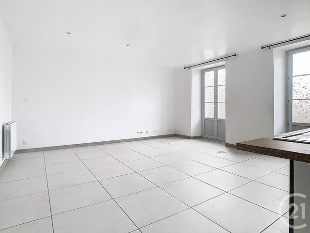 Appartement T3 &agrave; louer - 3 pi&egrave;ces - 66,50 m2 - Seix - 09 - MIDI-PYRENEES