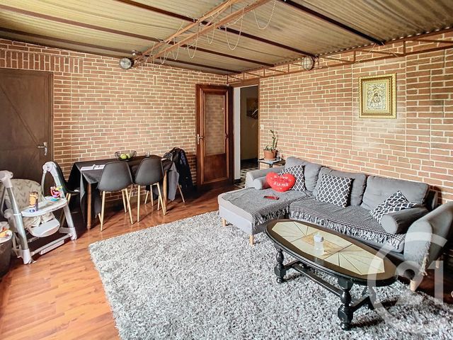 Appartement T3 &agrave; louer - 3 pi&egrave;ces - 57,58 m2 - St Lizier - 09 - MIDI-PYRENEES