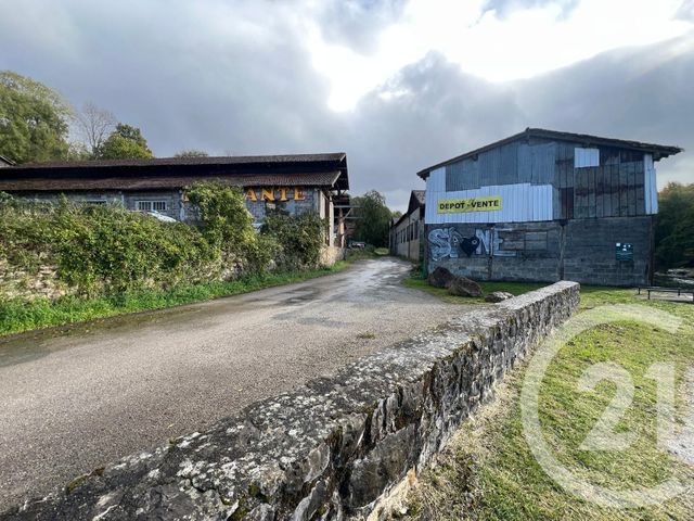 Maison &agrave; vendre - 8 pi&egrave;ces - 1473 m2 - St Lizier - 09 - MIDI-PYRENEES