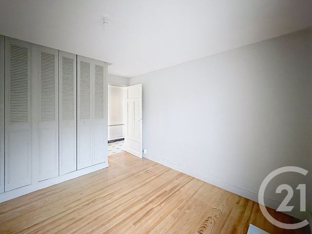 Appartement T3 &agrave; louer - 3 pi&egrave;ces - 66,83 m2 - St Girons - 09 - MIDI-PYRENEES