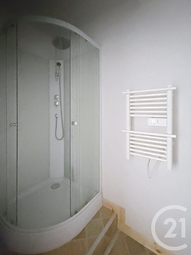 Appartement T3 &agrave; louer - 3 pi&egrave;ces - 55 m2 - Lorp Sentaraille - 09 - MIDI-PYRENEES