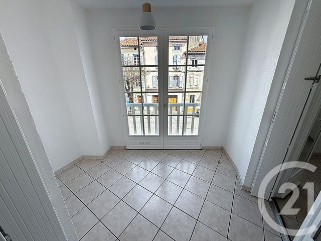 Appartement T3 &agrave; louer - 3 pi&egrave;ces - 62,41 m2 - St Girons - 09 - MIDI-PYRENEES