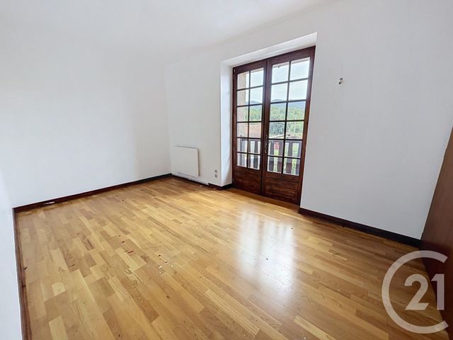 Maison &agrave; louer - 7 pi&egrave;ces - 235,41 m2 - Prat Bonrepaux - 09 - MIDI-PYRENEES