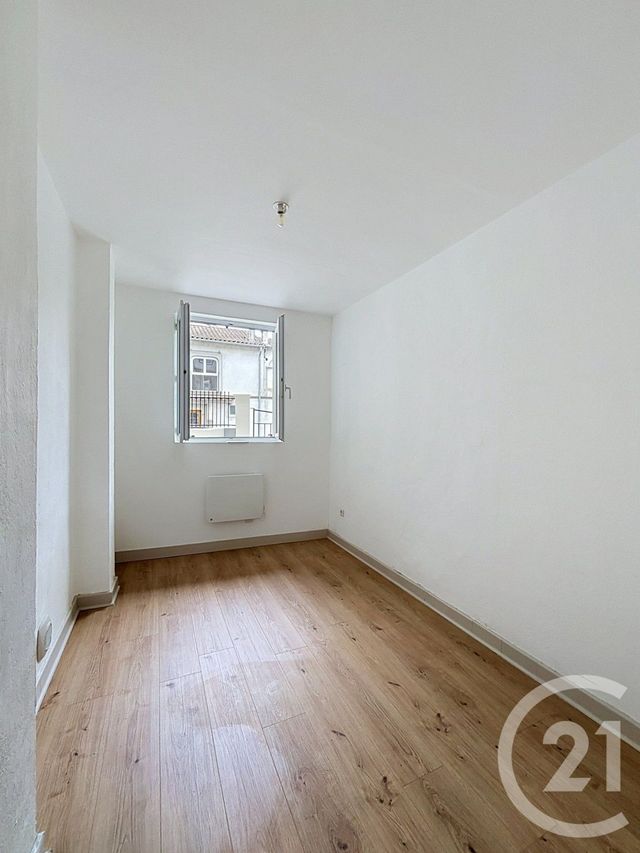 Appartement &agrave; louer - 2 pi&egrave;ces - 59,78 m2 - Salies Du Salat - 31 - MIDI-PYRENEES