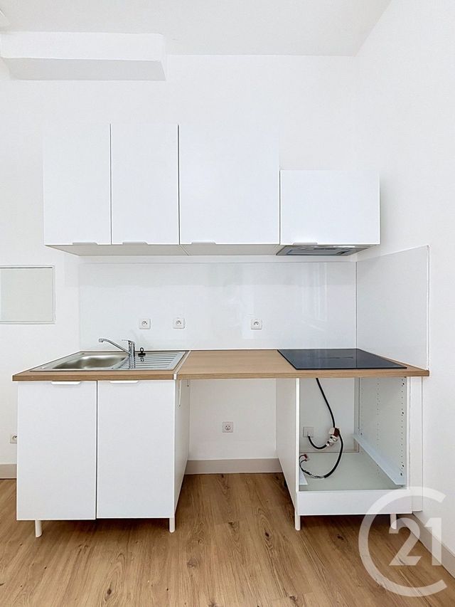 Appartement &agrave; louer - 2 pi&egrave;ces - 59,78 m2 - Salies Du Salat - 31 - MIDI-PYRENEES