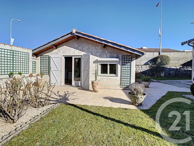 Maison à vendre - 4 pièces - 134,94 m2 - ST GIRONS - 09 - MIDI-PYRENEES Maison à vendre - 4 pièces - 134,94 m2 - ST GIRONS - 09 - MIDI-PYRENEES