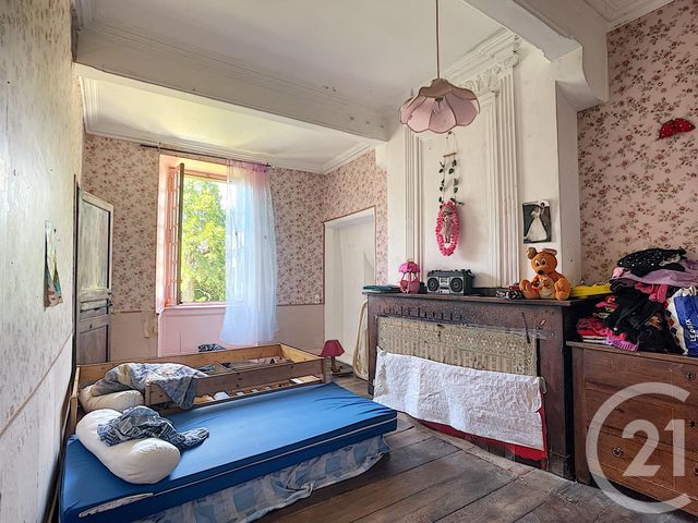 Afficher la photo en grand Maison à vendre - 7 pièces - 230,64 m2 - GAJAN - 09 - MIDI-PYRENEES