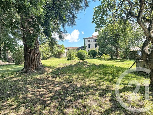 Afficher la photo en grand Maison à vendre - 7 pièces - 230,64 m2 - GAJAN - 09 - MIDI-PYRENEES