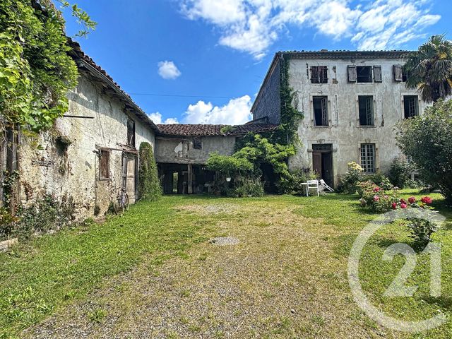 Afficher la photo en grand Maison à vendre - 7 pièces - 230,64 m2 - GAJAN - 09 - MIDI-PYRENEES