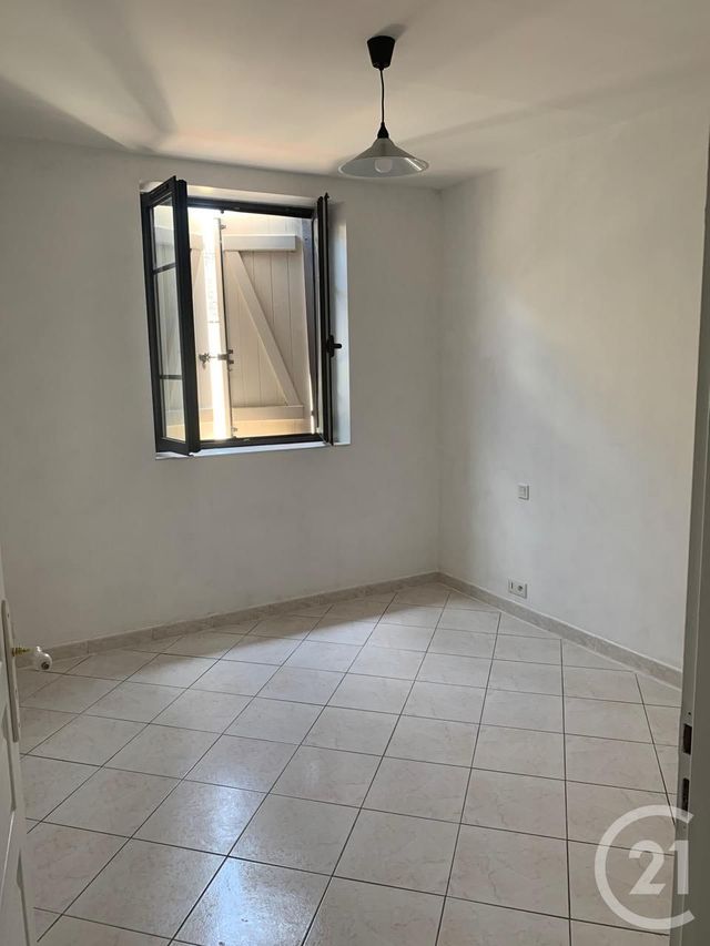 Afficher la photo en grand Immeuble à vendre - 205 m2 - ST GIRONS - 09 - MIDI-PYRENEES