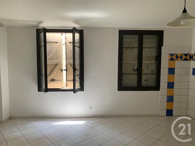 Afficher la photo en grand Immeuble à vendre - 205 m2 - ST GIRONS - 09 - MIDI-PYRENEES