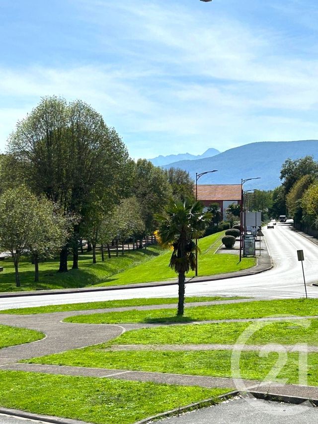Afficher la photo en grand Appartement T3 à louer - 3 pièces - 92,49 m2 - Salies Du Salat - 31 - MIDI-PYRENEES